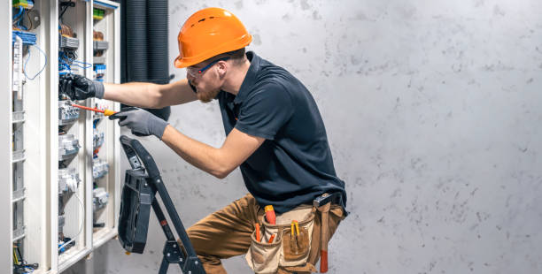 Best Circuit Breaker Repair  in Steiner Ranch, TX